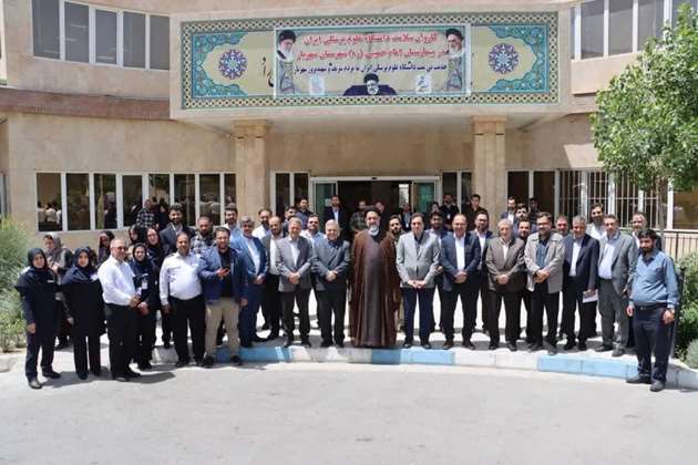 بازدید رئیس و معاین دانشگاه علوم پزشکی ایران از طرح جهادی ویزیت رایگان در بیمارستان امام خمینی(ره) شهریار